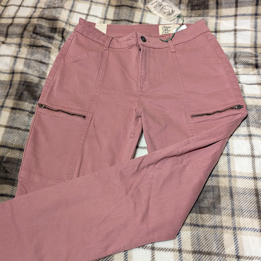 Cosmic Blue Love pink jeans